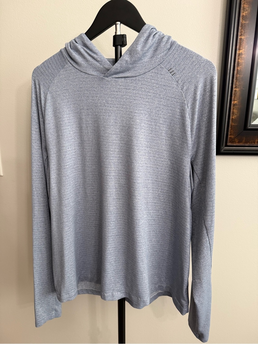 Lululemon Light Blue Hooded Men's Training Long Sleeve Shirt